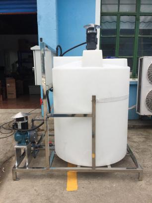 單桶單泵加藥設(shè)備