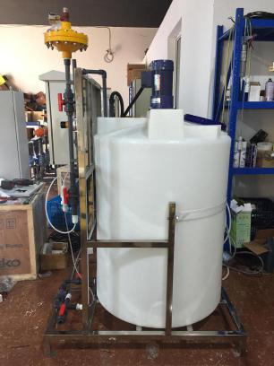 單桶兩泵加藥設備